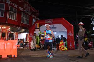 BIB: 3447
                            <button type="button" onclick="openModal(26223982)" class="btn btn-primary btn-sm float-right btn-popup" data-toggle="modal" data-target=".modal-high-quality">
                        <i class="fas fa-shopping-cart"></i> Add to Cart
                    </button>
                                            <button type="button" onclick="isThisMe(26223982, true)" class="btn btn-success btn-sm float-right btn-popup btn-isme hidden" data-toggle="tooltip" data-placement="bottom" title="นี่คือรูปของคุณใช่ไหม คลิกที่นี่เพื่อเอาเข้าอัลบั้ม">
                        <i class="fas fa-plus"></i> Add to album
                    </button>
                    <button type="button" onclick="isThisMe(26223982, false)" class="btn btn-warning btn-sm float-right btn-popup btn-isnotme hidden">
                        <i class="fas fa-ban"></i> Remove from album
                    </button>